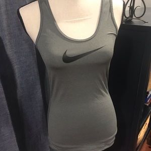 Nike tank